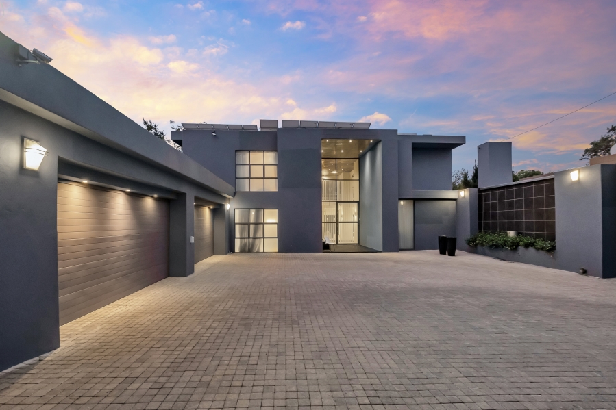 4 Bedroom Property for Sale in Atholl Gauteng