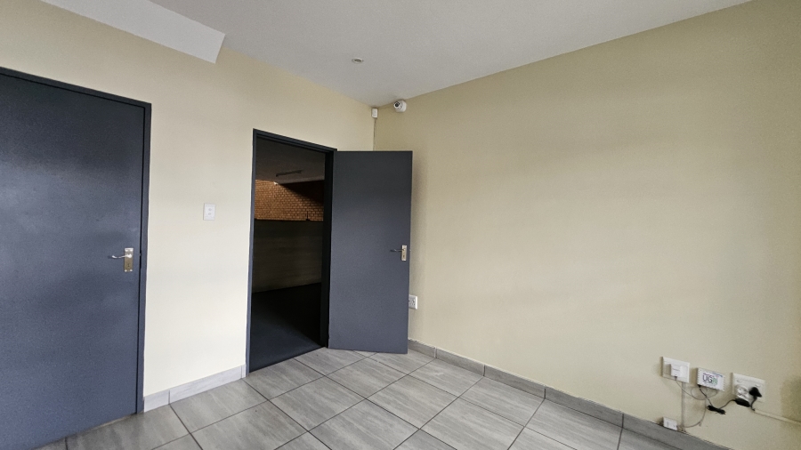 To Let commercial Property for Rent in Hennopspark Gauteng