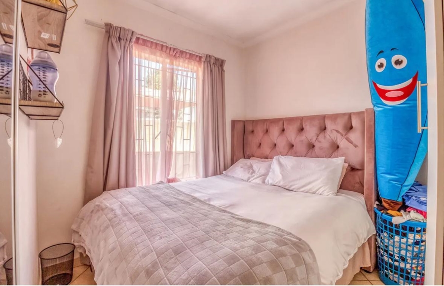 2 Bedroom Property for Sale in Bloubosrand Gauteng