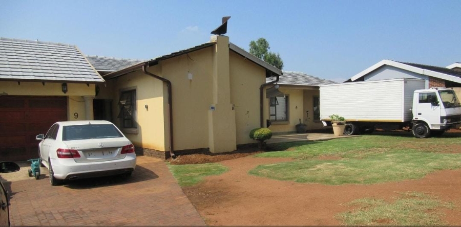 4 Bedroom Property for Sale in Birch Acres Gauteng