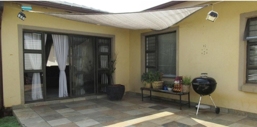 4 Bedroom Property for Sale in Birch Acres Gauteng