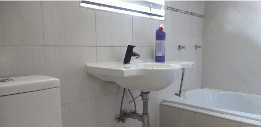 4 Bedroom Property for Sale in Birch Acres Gauteng