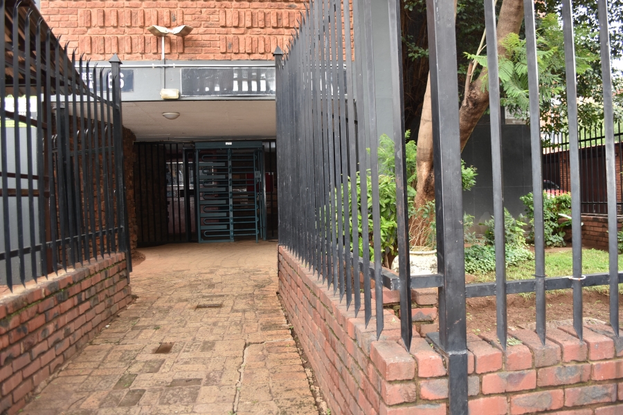2 Bedroom Property for Sale in Sunnyside Gauteng