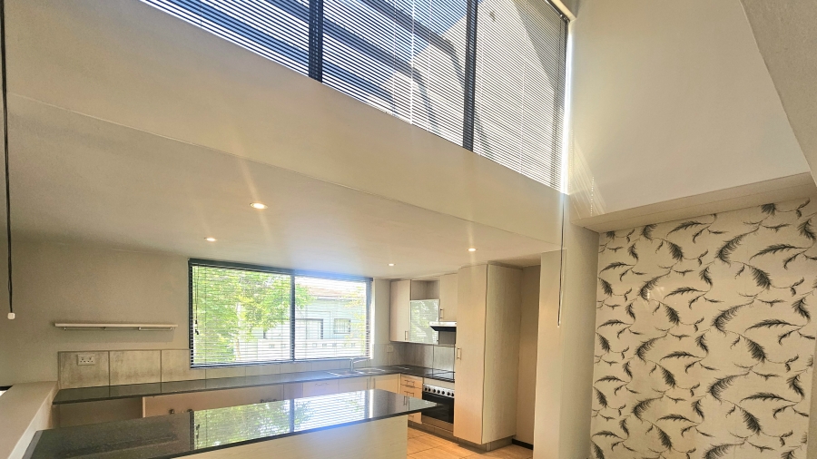 To Let 1 Bedroom Property for Rent in Lombardy Estate Gauteng