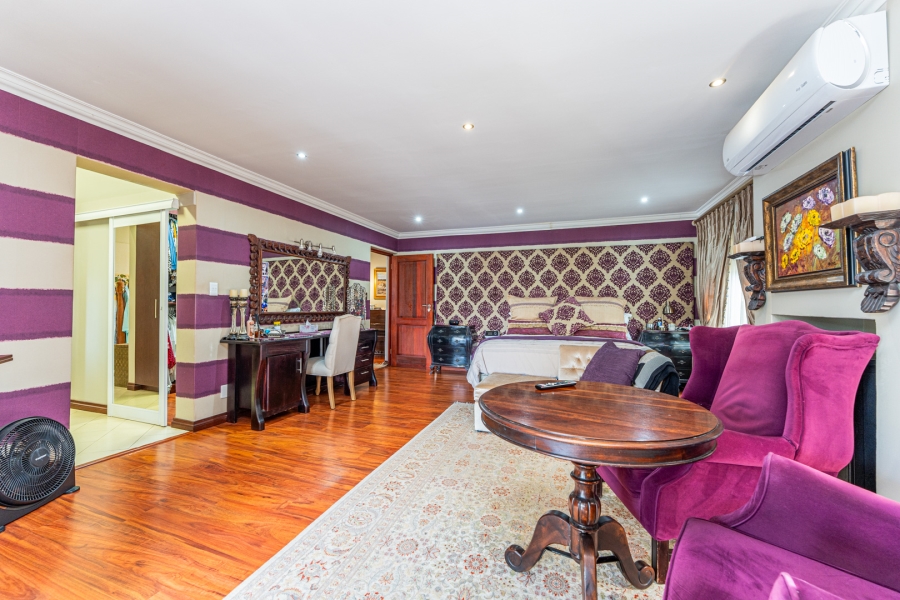 5 Bedroom Property for Sale in Featherbrooke Estate Gauteng