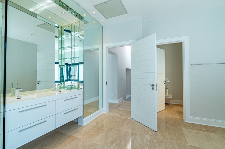 To Let 4 Bedroom Property for Rent in Dainfern Golf Estate Gauteng