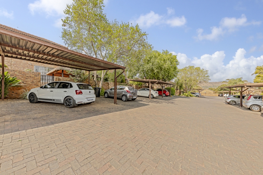 To Let 2 Bedroom Property for Rent in Wilgeheuwel Gauteng