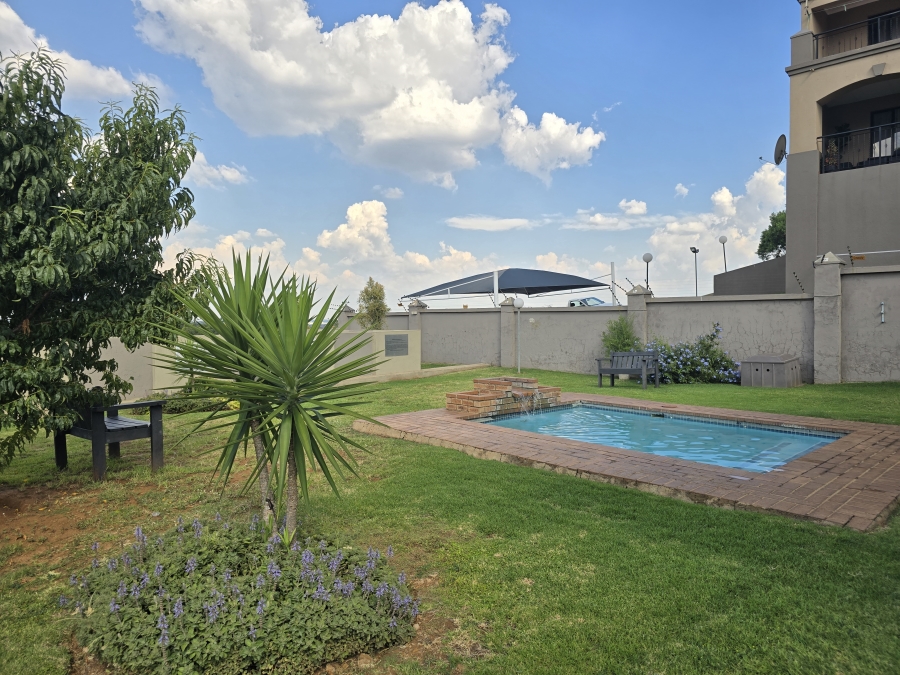 2 Bedroom Property for Sale in Meyersdal Gauteng