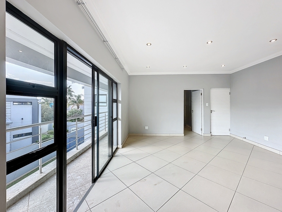 To Let 5 Bedroom Property for Rent in Silverwoods Country Estate Gauteng