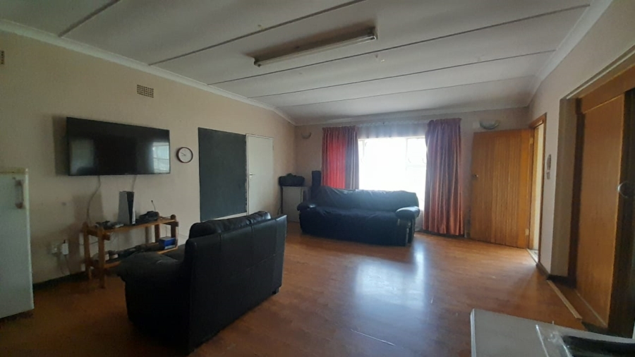 To Let 4 Bedroom Property for Rent in Meyerton Central Gauteng