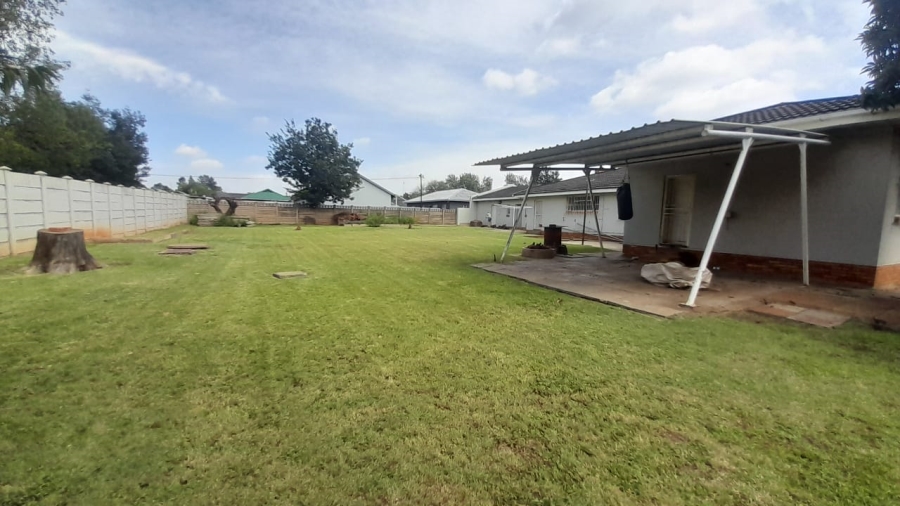 To Let 4 Bedroom Property for Rent in Meyerton Central Gauteng