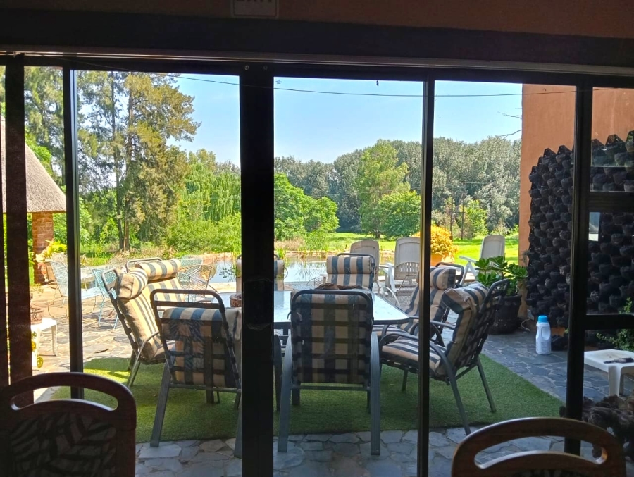 4 Bedroom Property for Sale in Sherman Park Gauteng