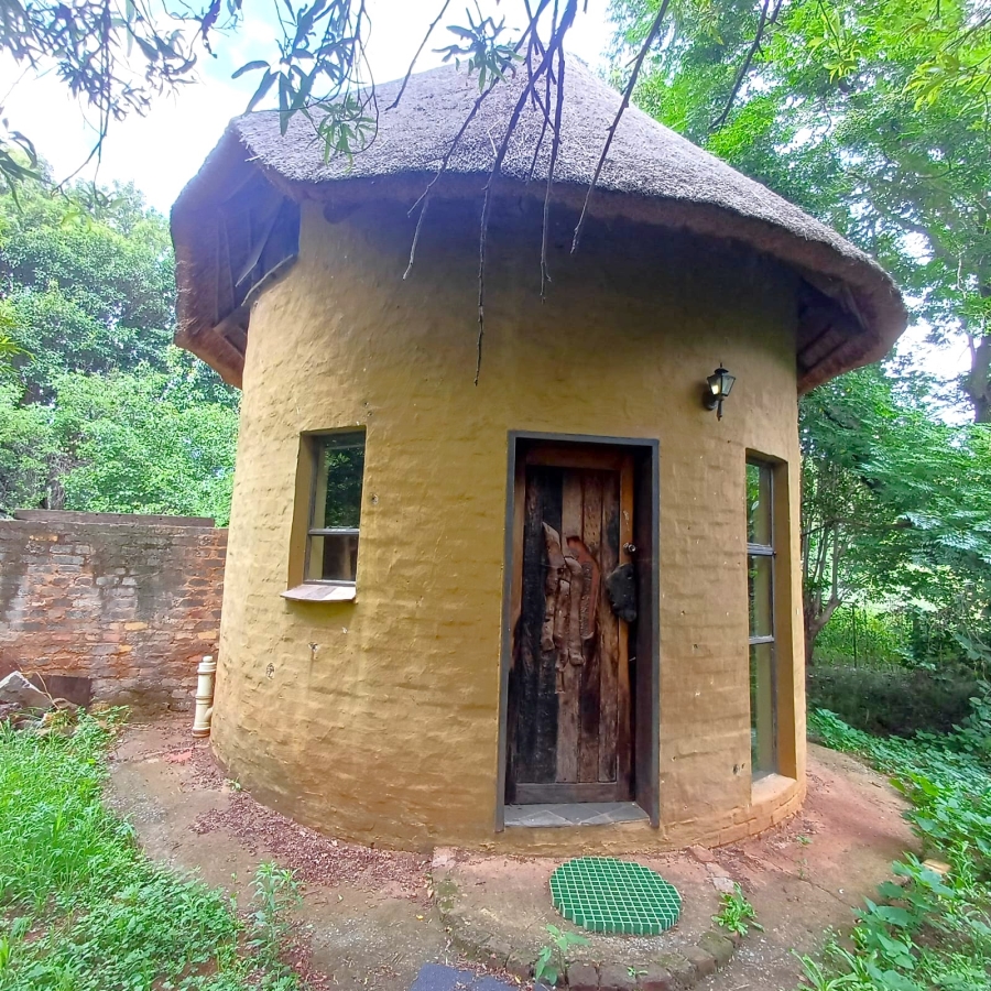 4 Bedroom Property for Sale in Sherman Park Gauteng