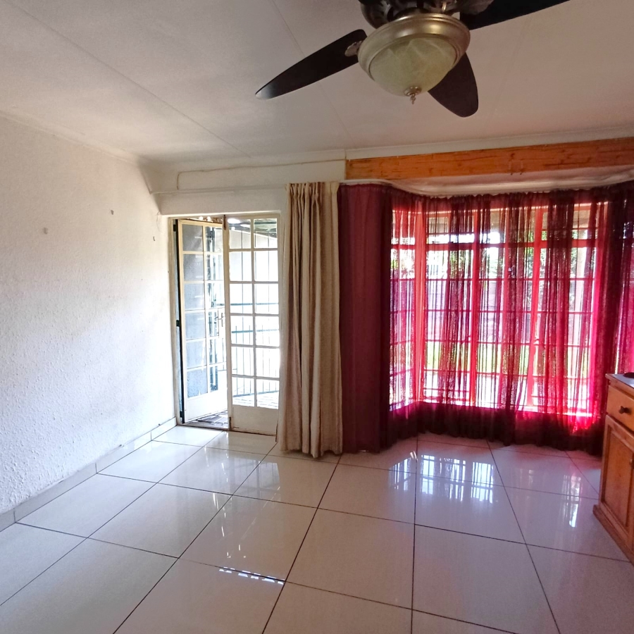 2 Bedroom Property for Sale in Duncanville Gauteng