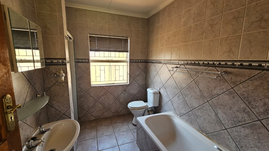 To Let 3 Bedroom Property for Rent in Arcon Park Gauteng