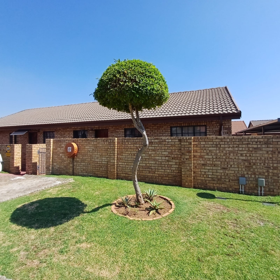 2 Bedroom Property for Sale in Riversdale Gauteng