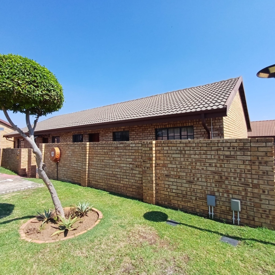2 Bedroom Property for Sale in Riversdale Gauteng
