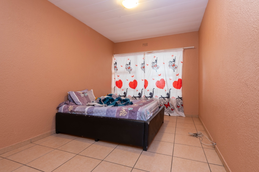 To Let 2 Bedroom Property for Rent in Haddon Gauteng