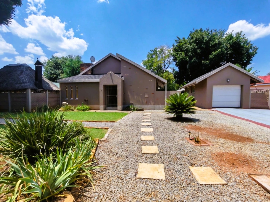 3 Bedroom Property for Sale in Risiville Gauteng