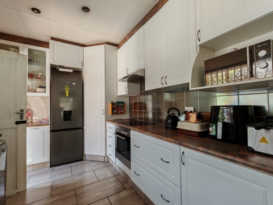 3 Bedroom Property for Sale in Risiville Gauteng