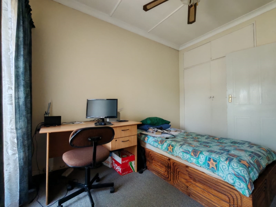 3 Bedroom Property for Sale in Risiville Gauteng