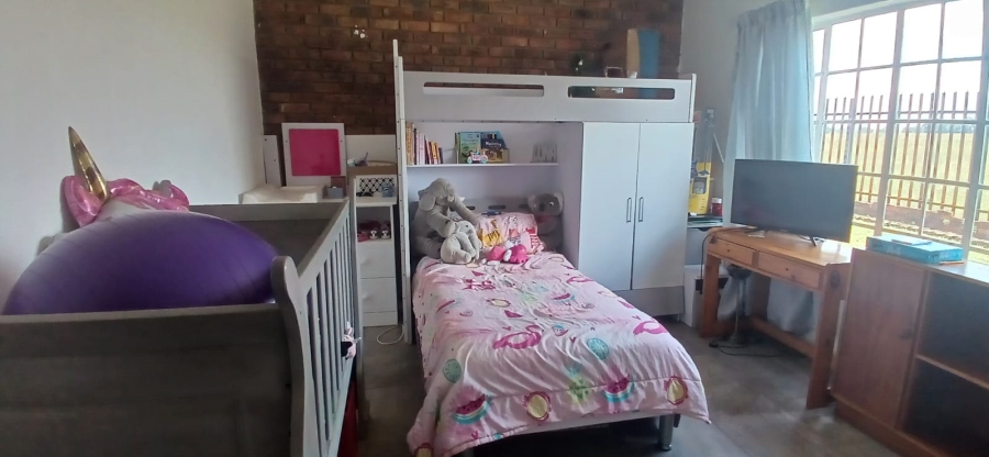 To Let 3 Bedroom Property for Rent in Hartbeesfontein AH Gauteng