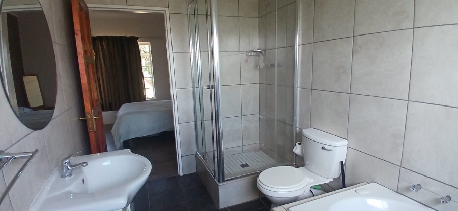 To Let 3 Bedroom Property for Rent in Hartbeesfontein AH Gauteng