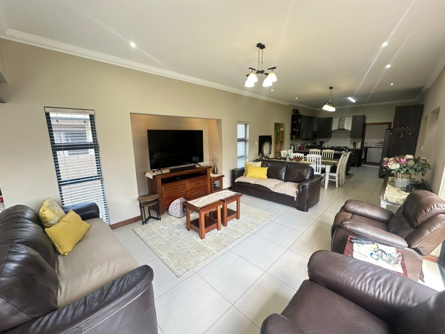 4 Bedroom Property for Sale in Midstream Estate Gauteng