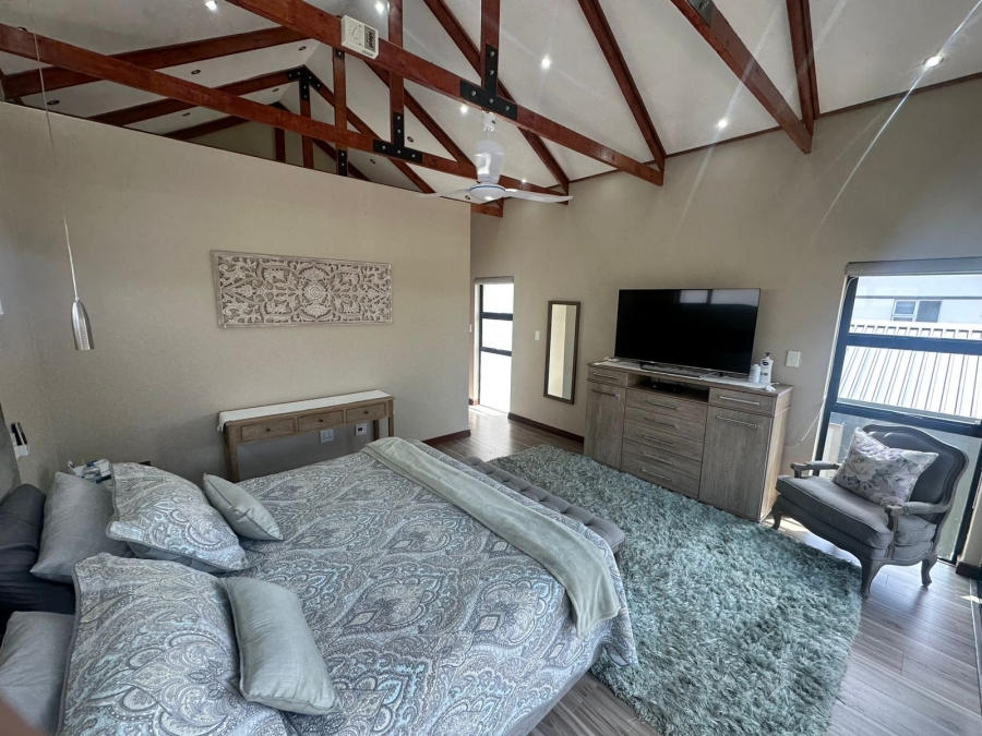 4 Bedroom Property for Sale in Midstream Estate Gauteng