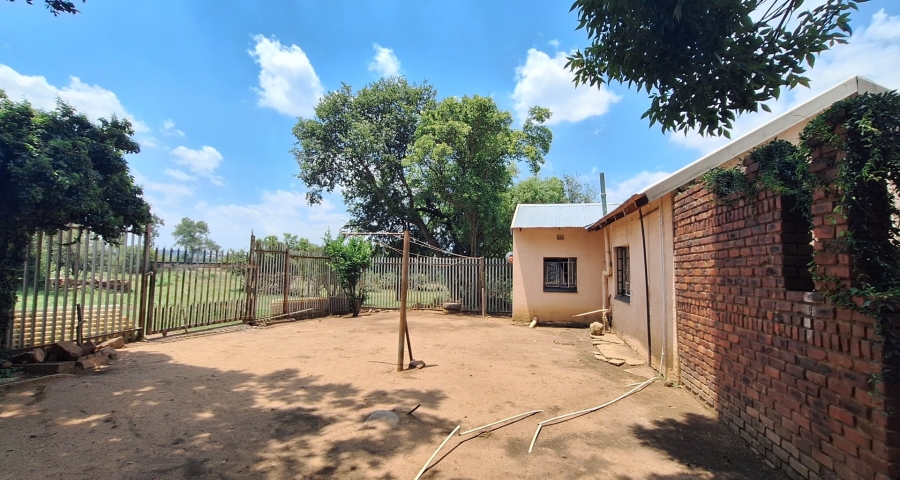 4 Bedroom Property for Sale in Sonland Park Gauteng