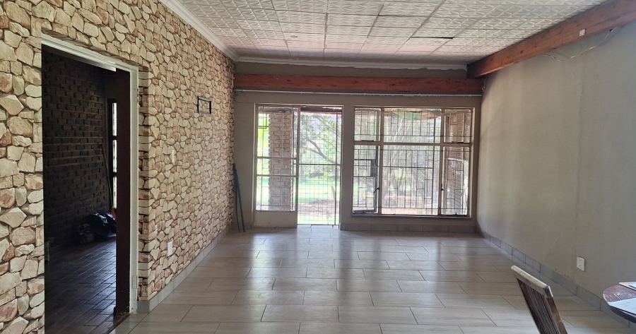 4 Bedroom Property for Sale in Sonland Park Gauteng