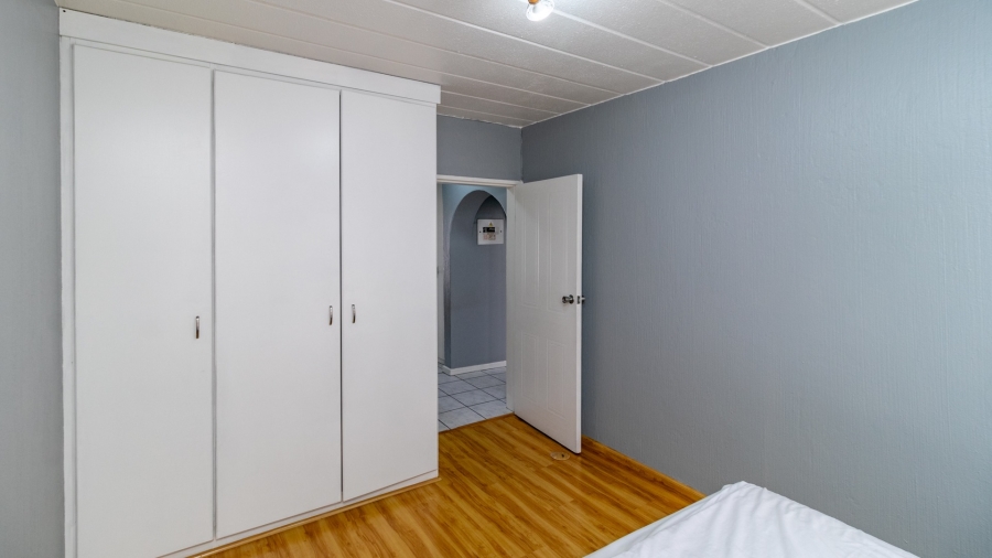 To Let 2 Bedroom Property for Rent in North Riding Gauteng