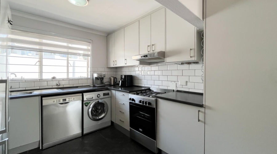 To Let 2 Bedroom Property for Rent in Northwold Gauteng