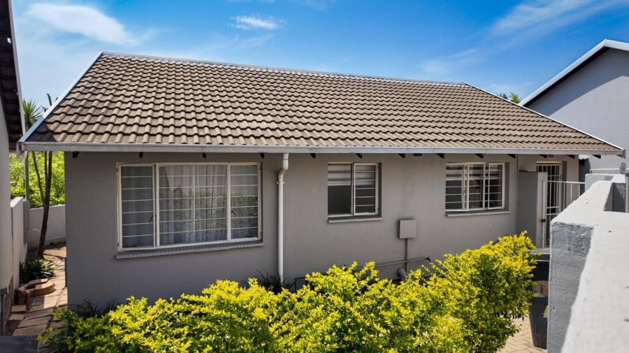 To Let 2 Bedroom Property for Rent in Northwold Gauteng