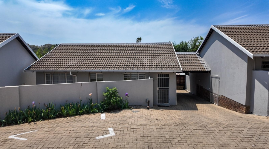 To Let 2 Bedroom Property for Rent in Northwold Gauteng