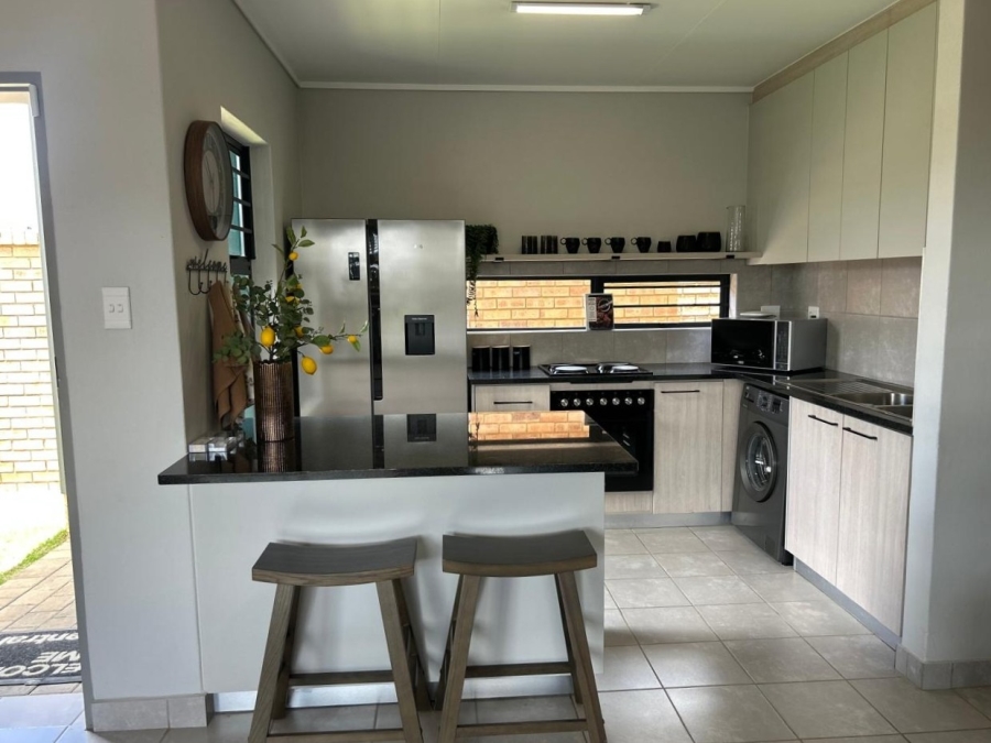 3 Bedroom Property for Sale in Heuweloord Gauteng