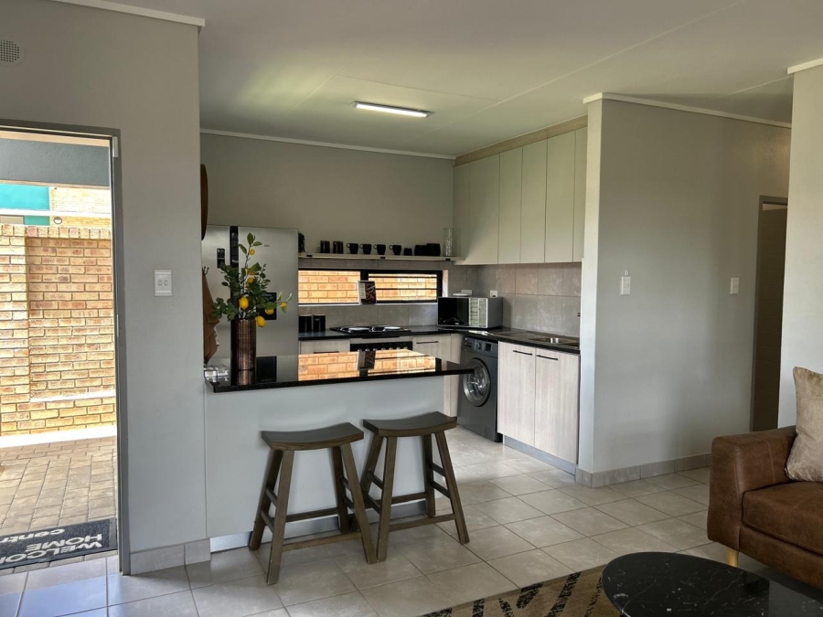 3 Bedroom Property for Sale in Heuweloord Gauteng