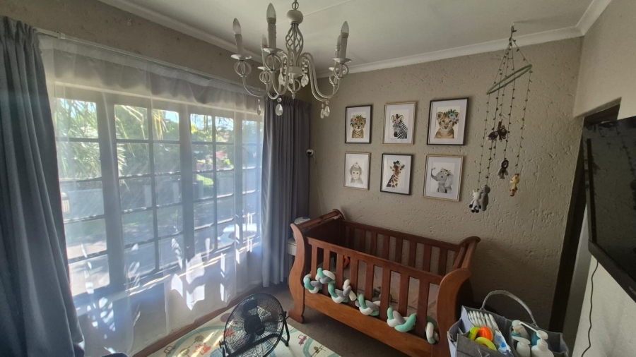 4 Bedroom Property for Sale in Eldoraigne Gauteng