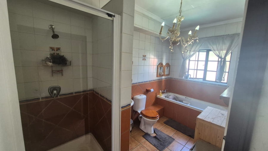 4 Bedroom Property for Sale in Eldoraigne Gauteng