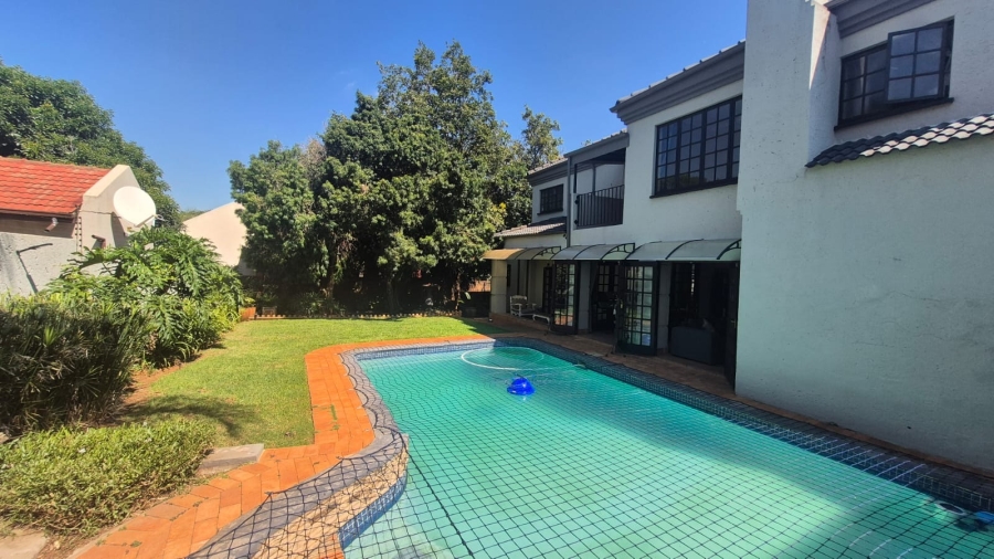 4 Bedroom Property for Sale in Eldoraigne Gauteng