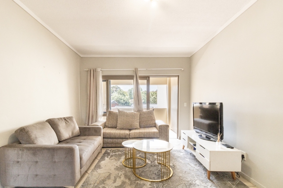 To Let 2 Bedroom Property for Rent in Lonehill Gauteng