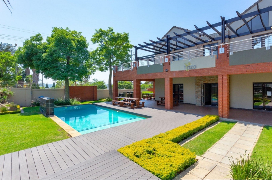 To Let 2 Bedroom Property for Rent in Lonehill Gauteng