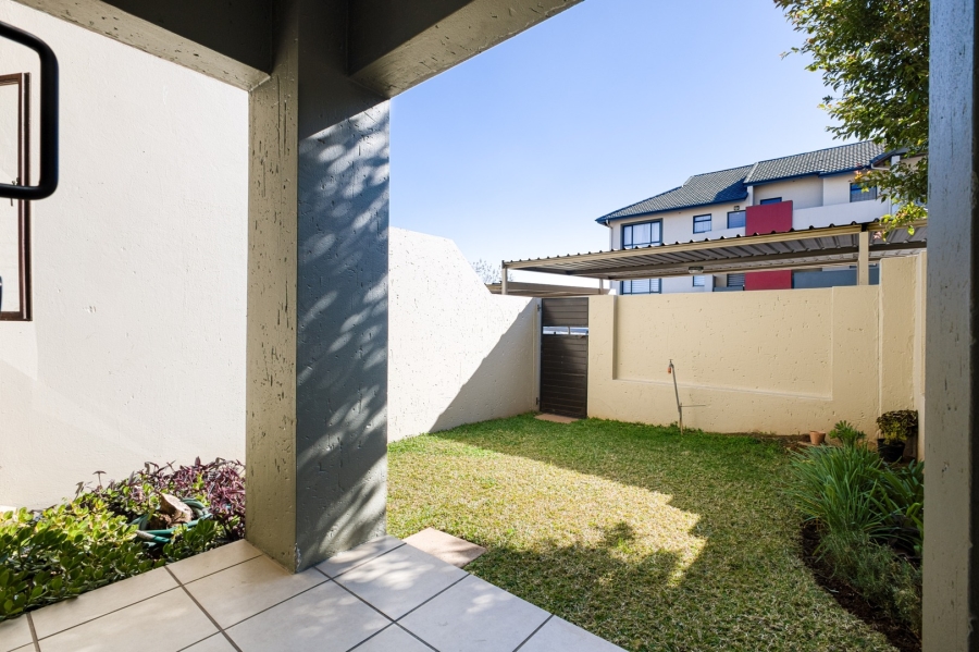 0 Bedroom Property for Sale in Lonehill Gauteng