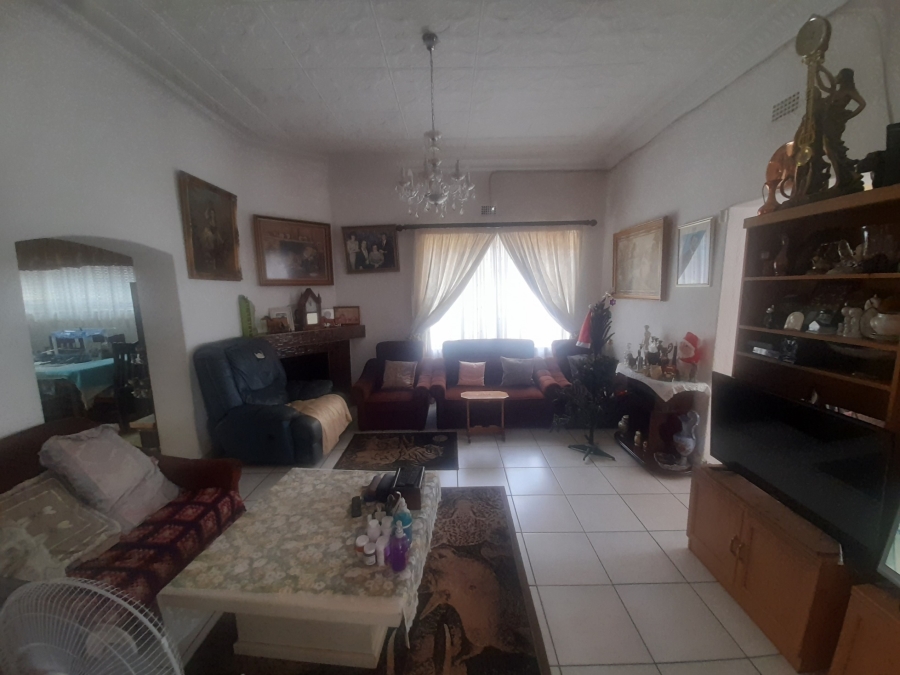 3 Bedroom Property for Sale in Kenilworth Gauteng