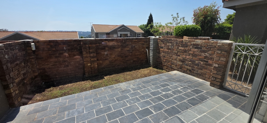 To Let 2 Bedroom Property for Rent in Kensington Gauteng