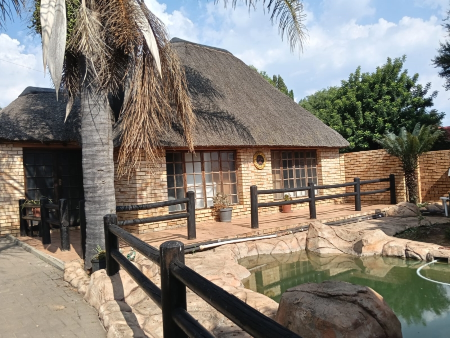 3 Bedroom Property for Sale in Greenhills Gauteng