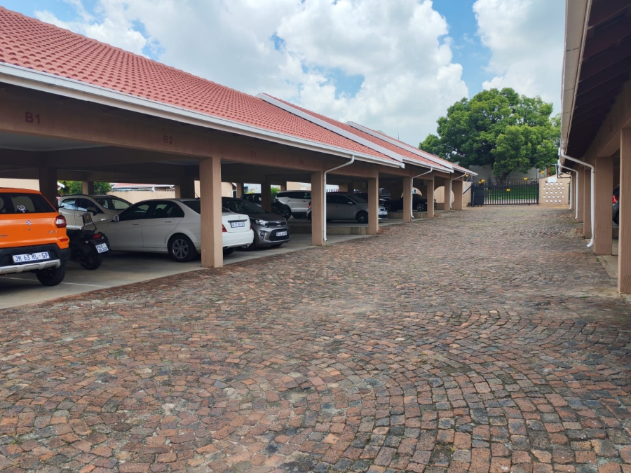 1 Bedroom Property for Sale in Norkem Park Gauteng