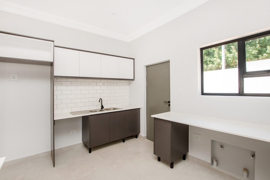 3 Bedroom Property for Sale in Bryanston Gauteng