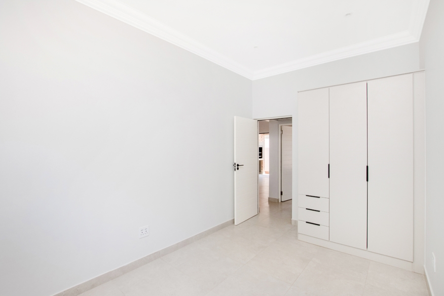 3 Bedroom Property for Sale in Bryanston Gauteng