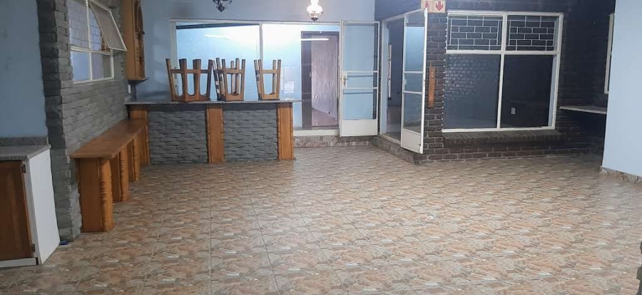 13 Bedroom Property for Sale in Bredell Gauteng